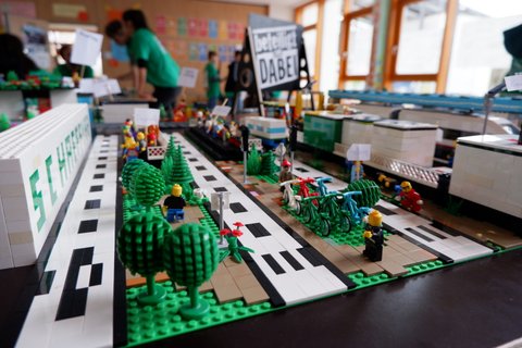 7. Kinder- und Jugendbeteiligung: Lego-Modell