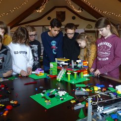 2. Kinder- und Jugendbeteiligung: Teilnehmende stellen ihre Modelle vor