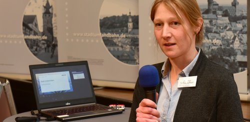 6. Dialogforum: Dr. Andrea Schleicher vom Umweltbüro ANUVA