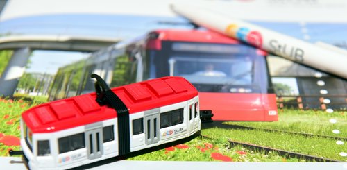 Modell der StUB auf einer StUB-Broschüre